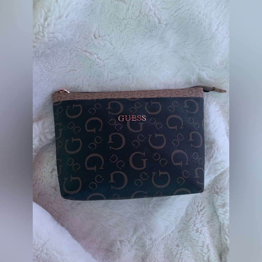 Guess Faux Leather Travel/Purse Organizer/Cosmetic Bag